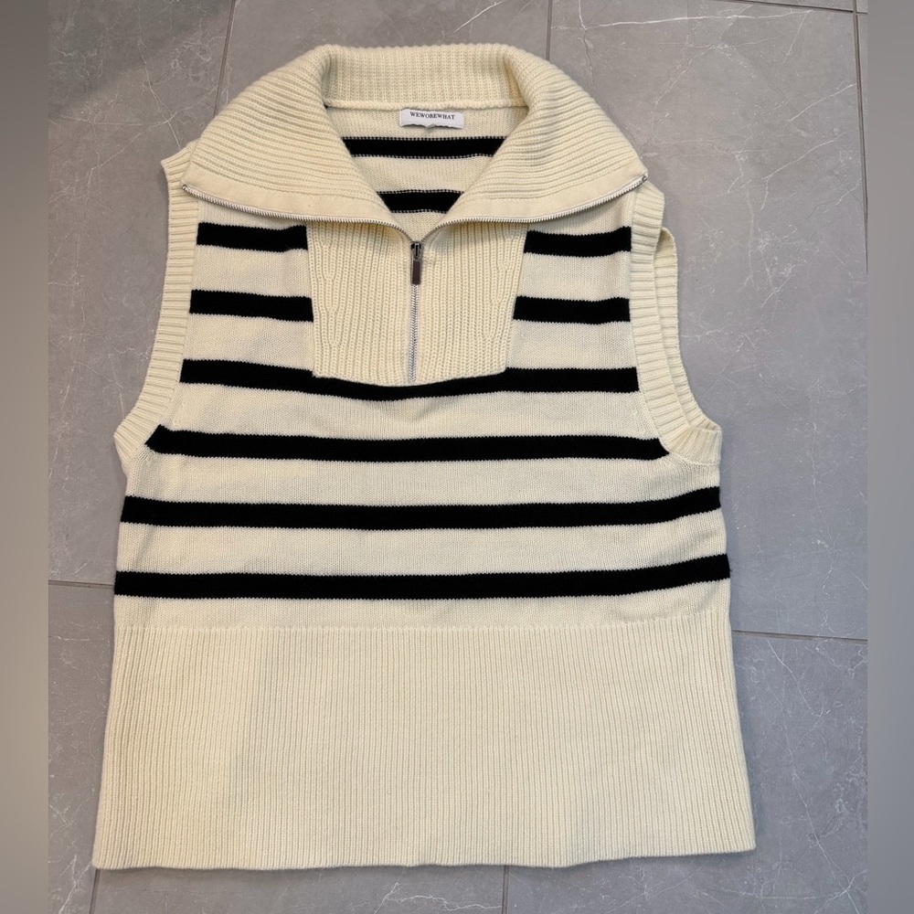 WeWoreWhat Cream and Black Knit Vest